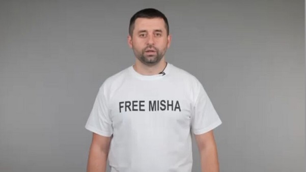 Глава "слуг" Давид Арахамия записал видеообращение в поддержку Саакашвили, сидящего в грузинской тюрьме
