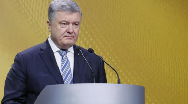 Президента Порошенко уличили в «наглой и хамской брехне» на пресс-конференции