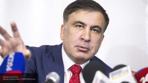 «Бандиты должны сидеть в тюрьмах!» — Саакашвили