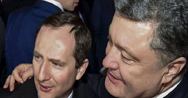 Битва за первое... УХО) Холуятник президента Порошенко явно находится в кризисе. Идейном, организационном, коммуникационном...