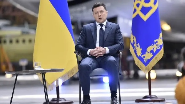 Больше половины (54,5%) украинцев не хотят, чтобы Зеленский выдвигался на второй срок - опрос КМИС