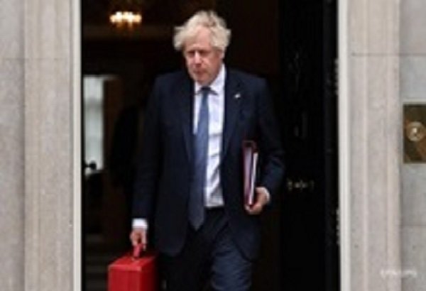 Борис Джонсон остается премьером Великобритании
