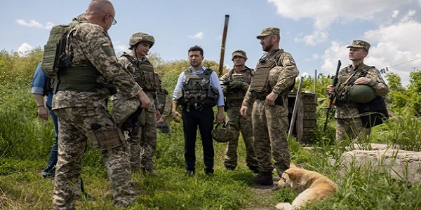 Что стоит за кадровыми движениями верхушки ВСУ