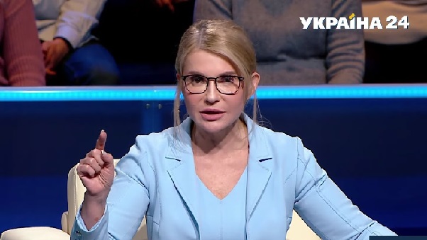 Дмитрий Корнейчук: фактически, функции президента и премьер-министра сейчас выполняет Юлия Тимошенко
