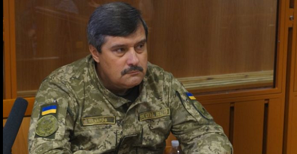 Генералу Назарову, який є винуватцем трагедії з ІЛ-76, подарували КВАРТИРУ у Києві, виплатили півмільйона зарплатні і компенсацію за участь в АТО