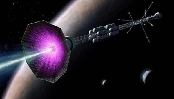 Женщина-физик разработала двигатель, который разгонит космический корабль до 2 миллионов километров в час