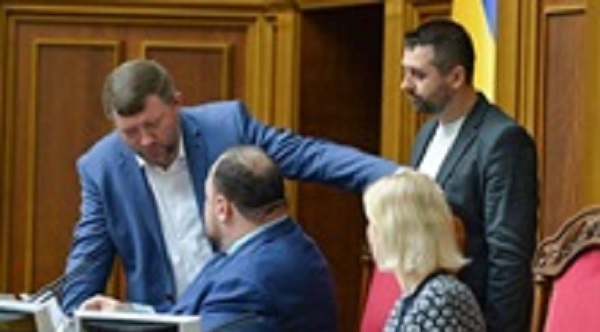 Глава "Слуг" назначен первым вице-спикером Рады