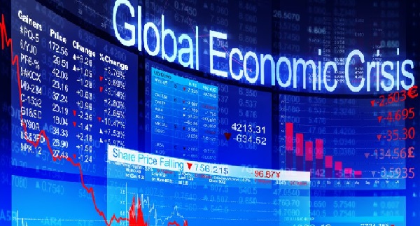Главные экономические угрозы 2022 года — Bloomberg