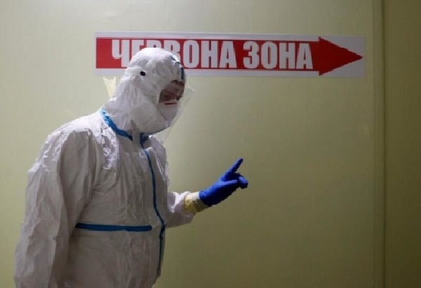 Хроника коронавируса: в мире новый антирекорд, в Украине — резкое ускорение. Данные на 14 апреля