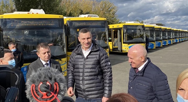 Мэр Кличко: белорусские автобусы лучше украинских