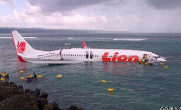 Крушение Boeing в Индонезии: следствие назвало причину