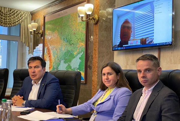 Михаил Саакашвили предупредил, что уже к концу лета Украина может остаться без железной дороги совсем!