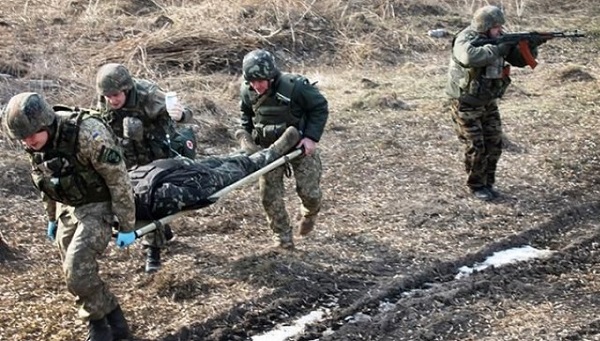 На Донбассе - ожесточенные бои. Под минометным обстрелом погибли четверо бойцов ВСУ и двое ранены