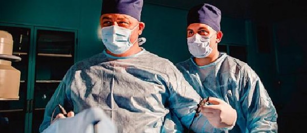 Почему хирурги никогда не оперируют своих родственников, друзей и близких? ВИДЕО