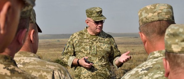Почему Украина не рассматривает силовой вариант возвращения Донбасса: заявление генерала Хомчака