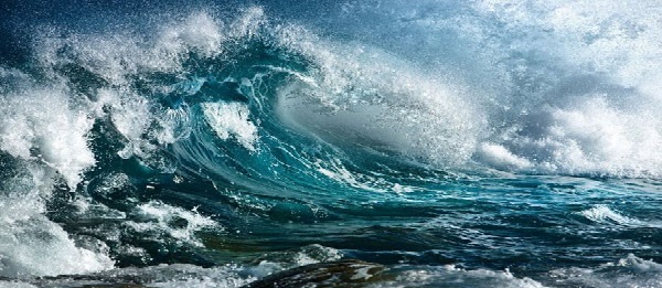 Почему вода в морях и океанах солёная?