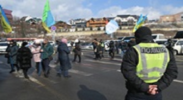 Протестующие заблокировали курорт "Буковель"