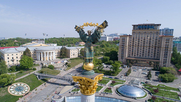 Расколотая нация и будущее Украины