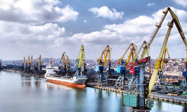 Россия частично разблокировала украинские порты в Азовском море — министр инфраструктуры