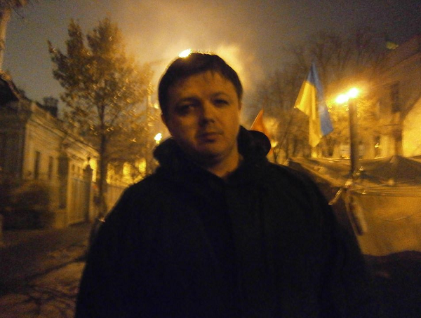 Семен Семенченко: ну навіщо брехати що «Порошенко може продовжити дію воєнного стану самостійно»?