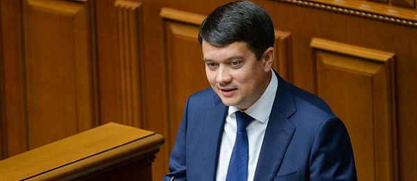 Спикер парламента Разумков предупредил о наличии конфликта интересов в законопроекте об олигархах