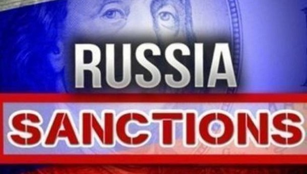 США вышлют российских дипломатов и введут новые санкции против РФ за ее преступления — Bloomberg