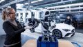 Автогигант Mercedes впервые в мире начал использовать на производстве автомобилей человекоподобных роботов