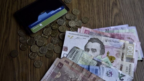 Тотальный скоринг. Как банки собирают информацию об украинцах, определяя, кому дать кредит, а кому отказать