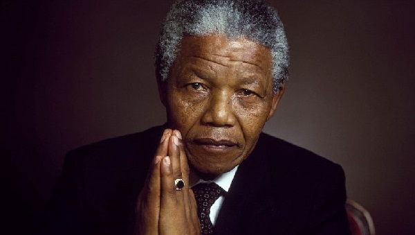 Умы, которые ищут мести, разрушают государства, а ищущие примирения, создают нации - Нельсон Мандела