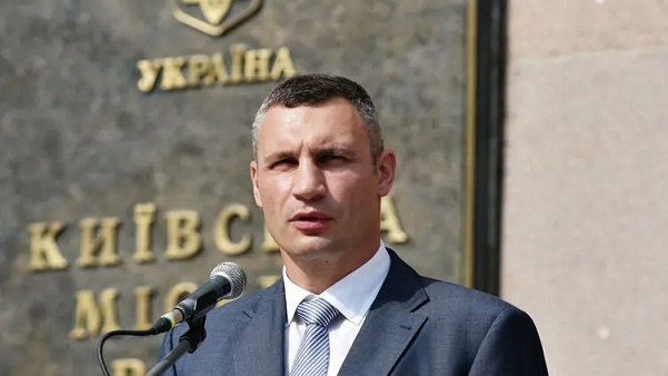 Уволят или поделится? Что ждет столичного мэра Кличко после такого вала уголовных дел против киевской власти