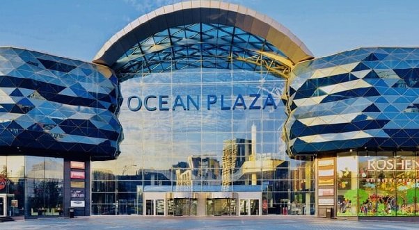 В Киеве полностью прекратил работу ТРЦ "Ocean Plaza"