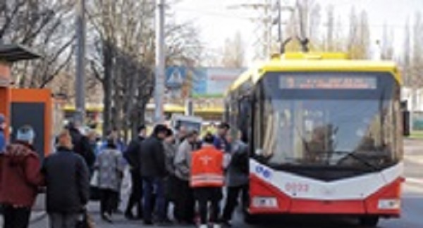 В Одессе блокируют трамваи и угрожают водителям