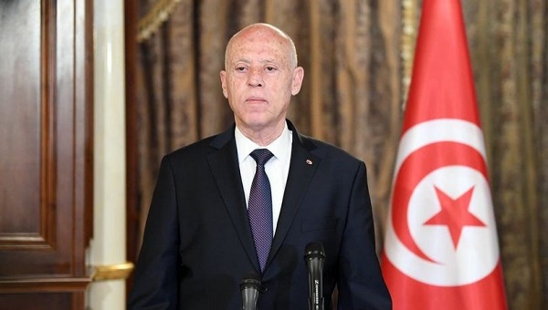 В Тунисе произошёл госпереворот. Президент Кайс Саид фактически захватил власть. В столицу введены войска
