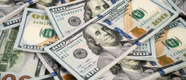 В Україні ввели нові правила купівлі доларів