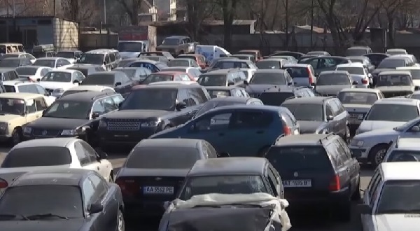 Скоро в Украину потоком хлынут б/у авто из Канады