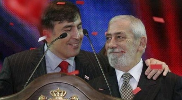 82-летний Вахтанг Кикабидзе поведет партию Михаила Саакашвили на парламентские выборы в Грузии