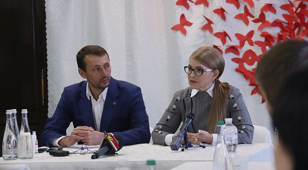 Юлия Тимошенко: только украинцы имеют право определять судьбу земли и дальнейший курс страны